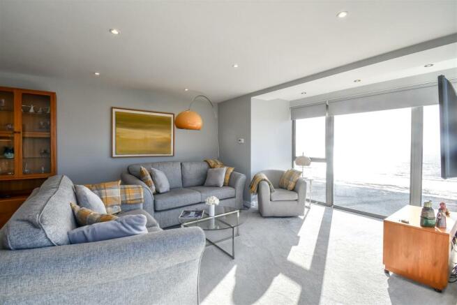 Living/Dining/kitchen