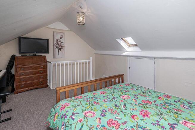 LOFT ROOM (POT'L BED 3)