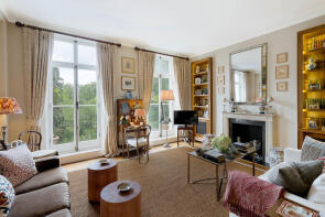 Flat 12, Royal Court House, Sloane Street, London SW1X 9BS