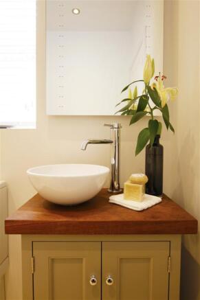 Sink.jpg
