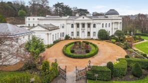 14, Sundridge Park Mansion, Willoughby Lane, Bromley BR1 3FL