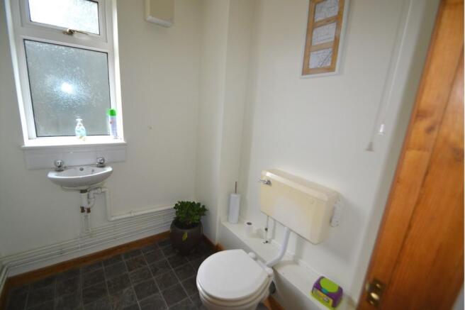 CLOAKROOM