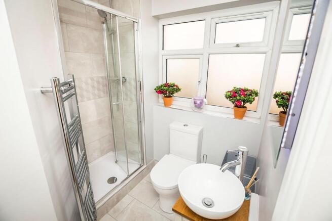 En-suite Shower/WC