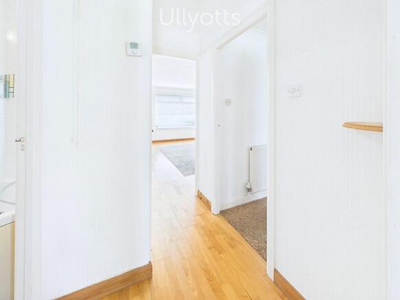 2 bed Semi-Detached Bungalow for sale Image 8