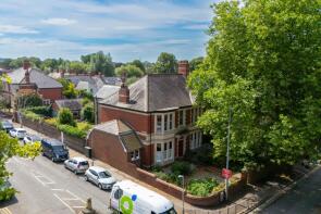 98, Pen-y-lan Road, Penylan, Cardiff CF23 5HX