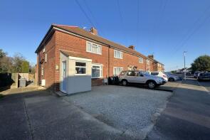 48, Davis Avenue, Deal CT14 9HD