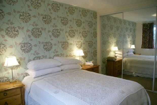 Bedroom 2 pic 2