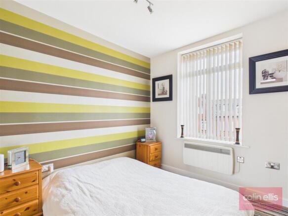 1 bed Flat for sale Image 10