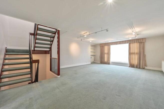 Lansdowne Close, Wimbledon Village, London, SW20 photo 3