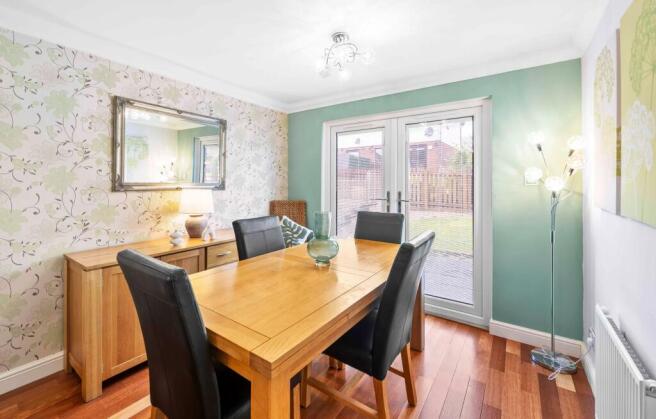 Waverley Crescent, Livingston, EH54 photo 4