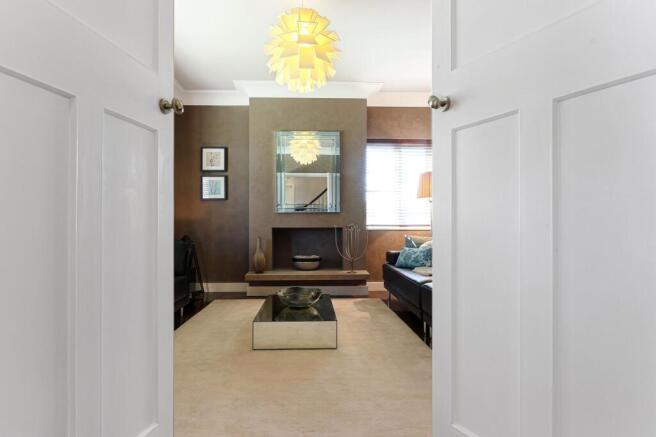 4 bed Detached for sale Image 11