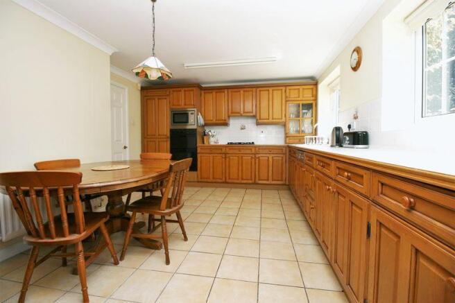 Kitchen/Breakf...