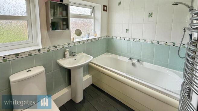 3 bed Semi-Detached for sale Image 10