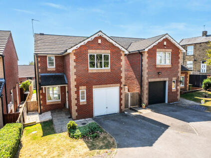Maryfield Gardens, Ossett, West Yorkshire