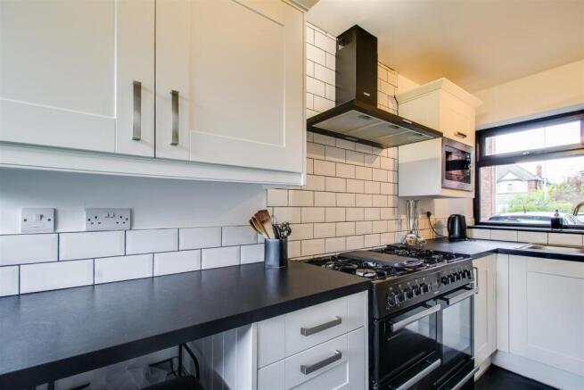 3 bed Detached for sale Image 4