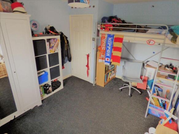 Photo 3