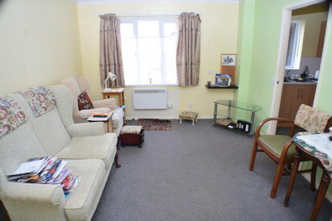 Photo 3