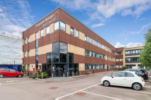 35, Pinnacle House, Home Park Mill Link, Kings Langley WD4 8FW