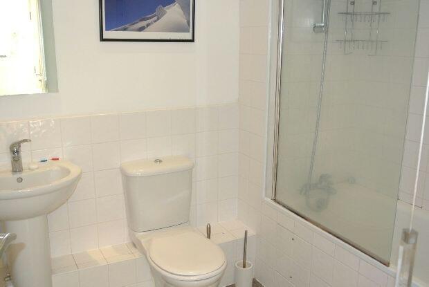 Main Bathroom