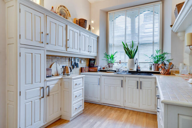 Fitted Kitchen