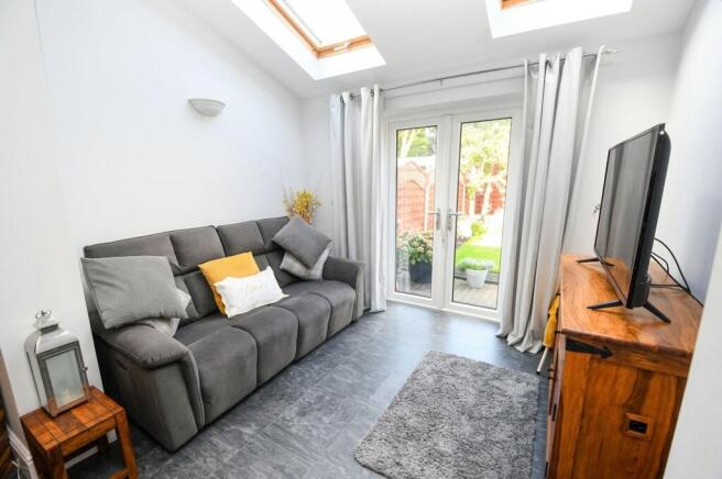 Gillingham Road, Eccles, M30 photo 4
