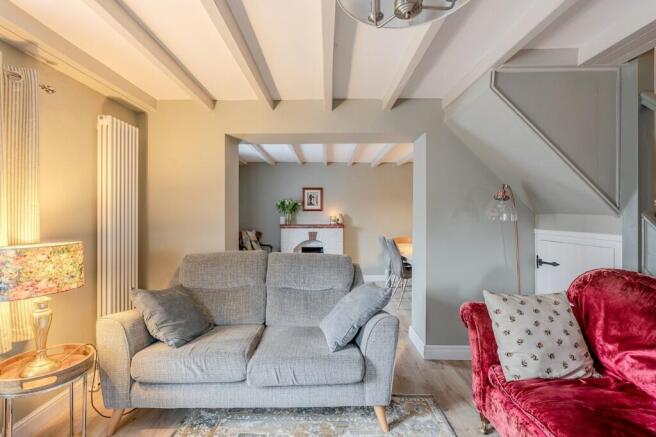 4 bed Cottage for sale Image 8