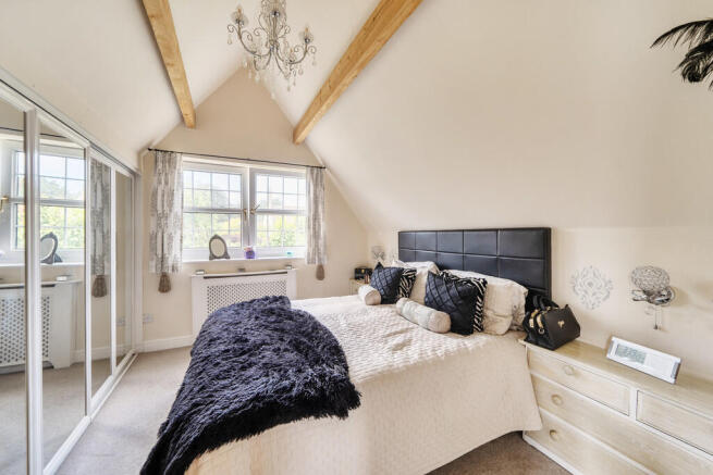 2 bed Cottage for sale Image 9