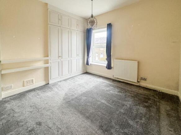 2 bed Terraced for sale Image 6