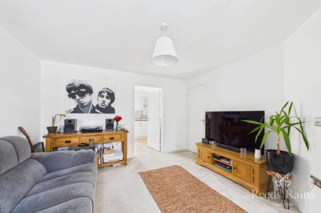 3 bed Semi-Detached for sale Image 5