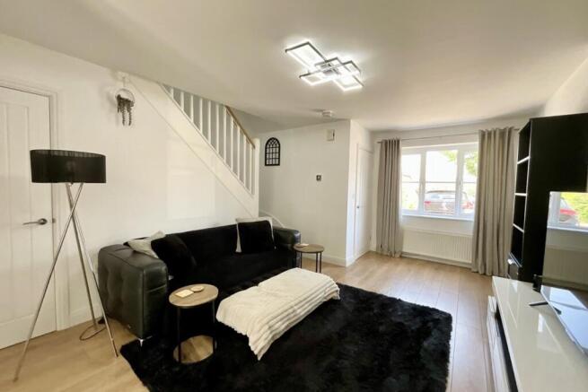 2 bed Semi-Detached for sale Image 5