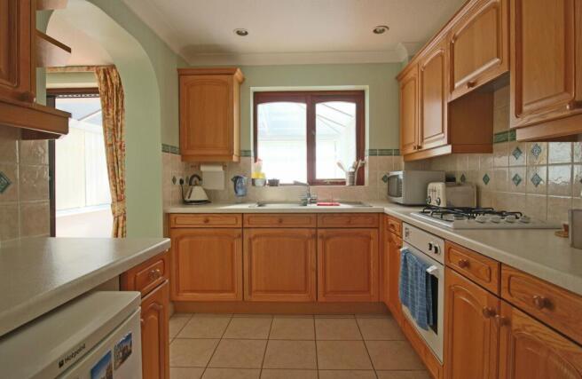 61 Brackenbury Kitch