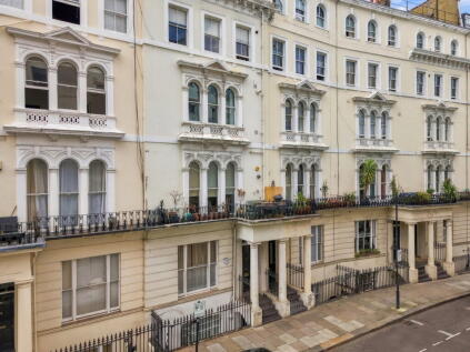 Kensington Garden Square