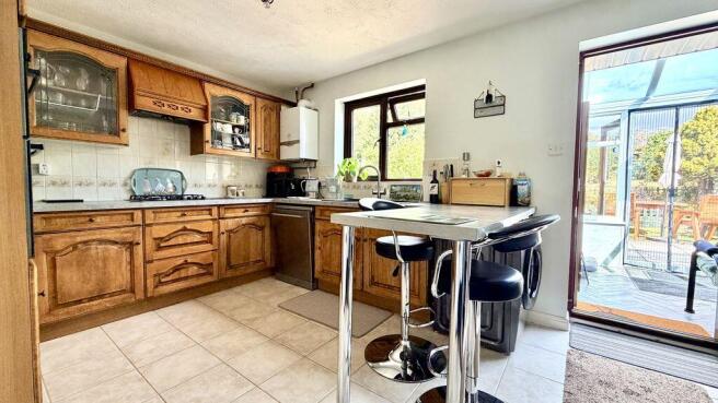 Kitchen/Breakfast Room