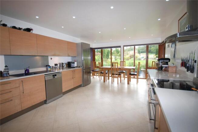 Kitchen/Breakfast