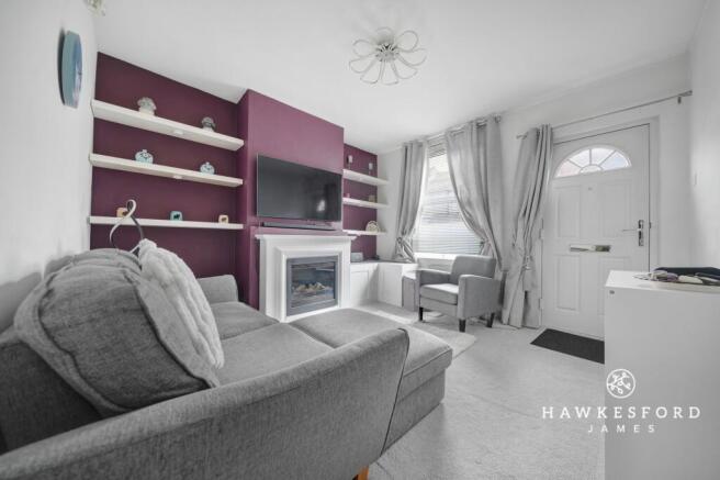 Harold Road, Sittingbourne - Lounge