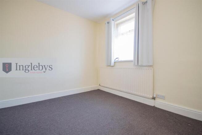 2 bed Terraced for sale Image 11