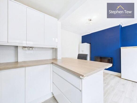 Living/Dining Kitchen