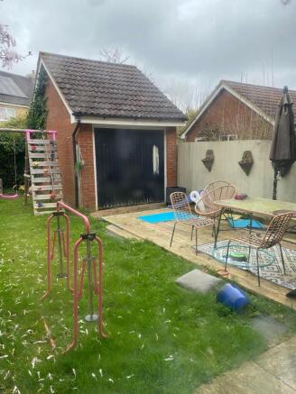 Photo 18