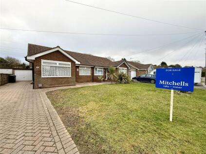 Havelock Way, Highcliffe On Sea, Christchurch, Dorset, BH23