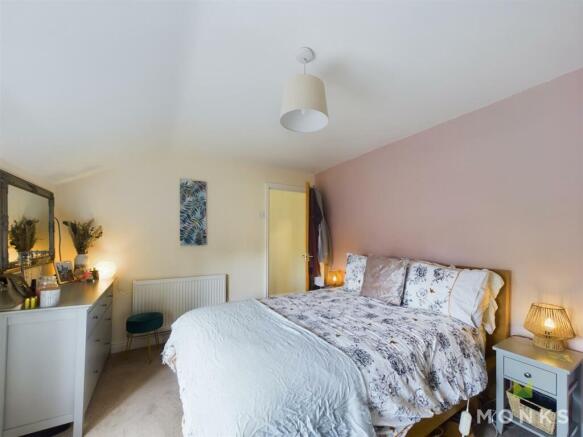 CAM01348G0-PR0399-STILL002.jpg