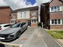 29, Parc Pencae, Llandybie, Ammanford SA18 3AZ