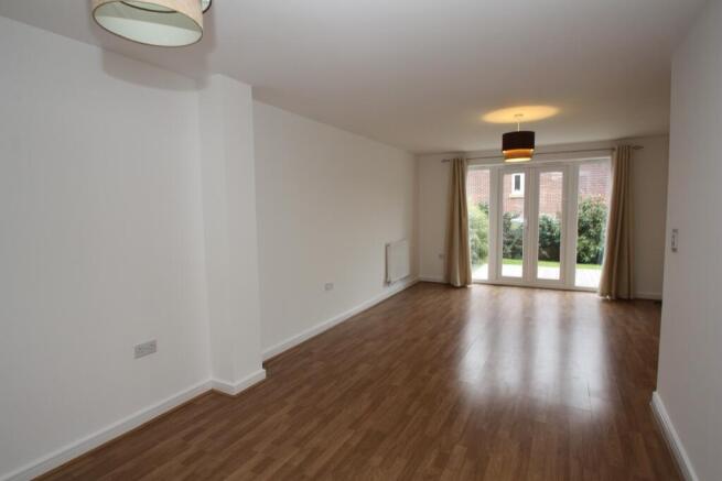 Living/dining room