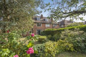 93, Brim Hill, East Finchley, London N2 0EZ