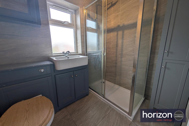 2 bed Semi-Detached for sale Image 8