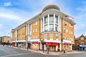 Flat 4, 230 240 Abney Park Court, Stoke Newington High Street, Hackney, London N16 7HF