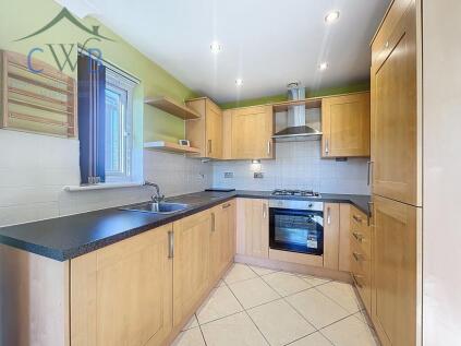Sherwood Avenue, Larkfield, ME20