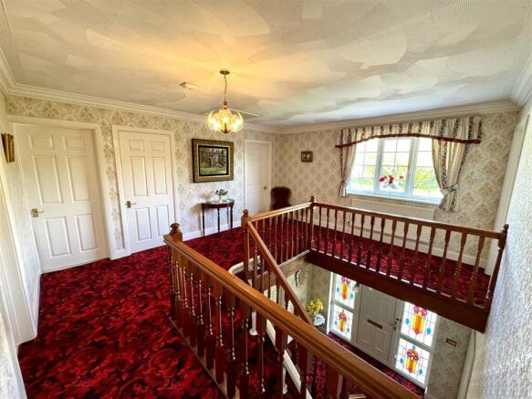 FIRST FLOOR STAIRS AND LANDING