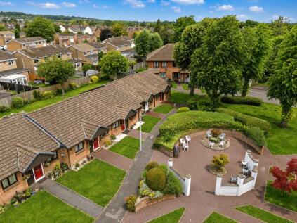 Limewalk, Dunstable, Bedfordshire, LU5