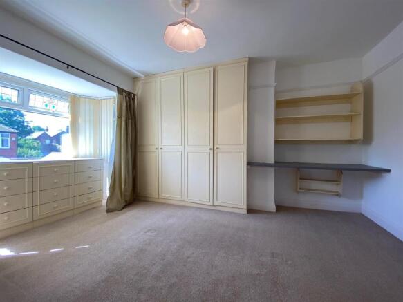 3 bed Semi-Detached to rent Image 10