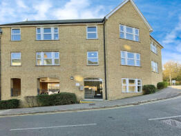 Flat 2, Manila House, Sealy Way, Hemel Hempstead HP3 9HP